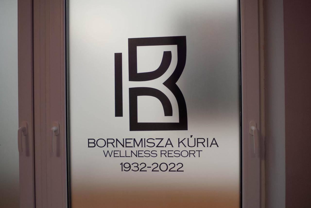 Bornemisza Kuria Wellness Resort Tiszabecs Exterior foto